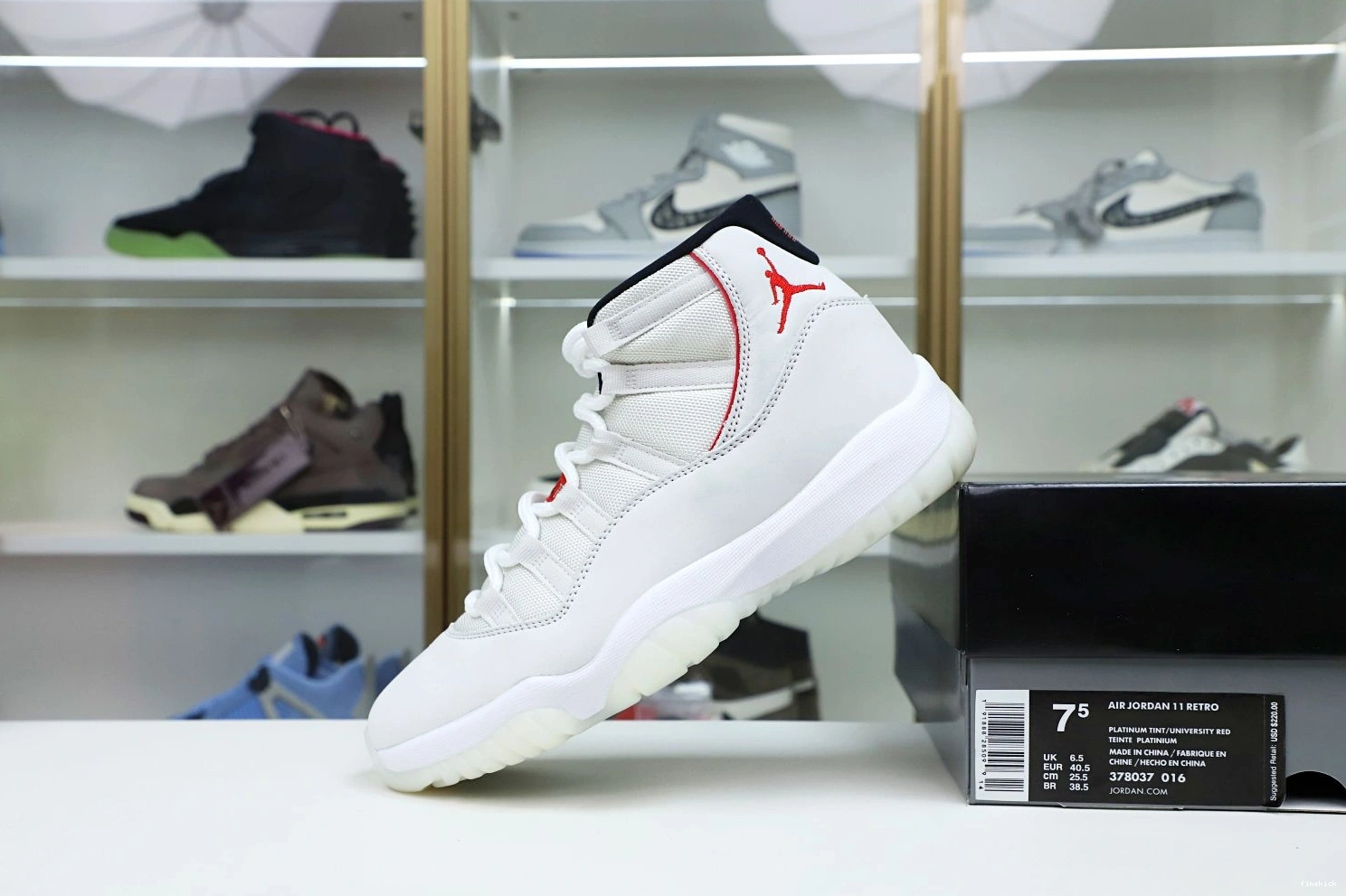 XI AIR RETRO PLATINUM 11 TINT JORDAN 0926